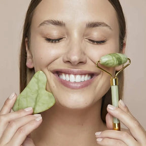 Conjunto BeladermySkin™ Roll-on e Gua Sha com Pedra de Jade